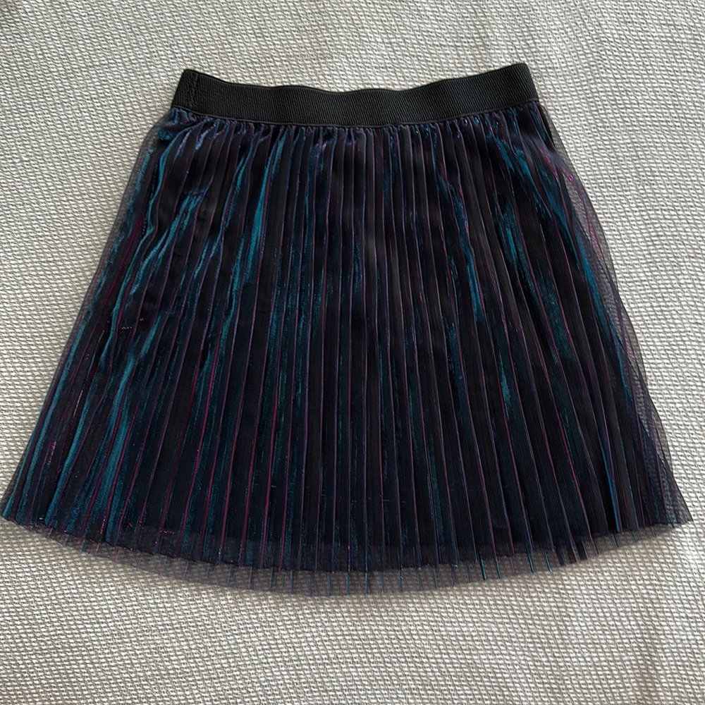 Skirt chameleon